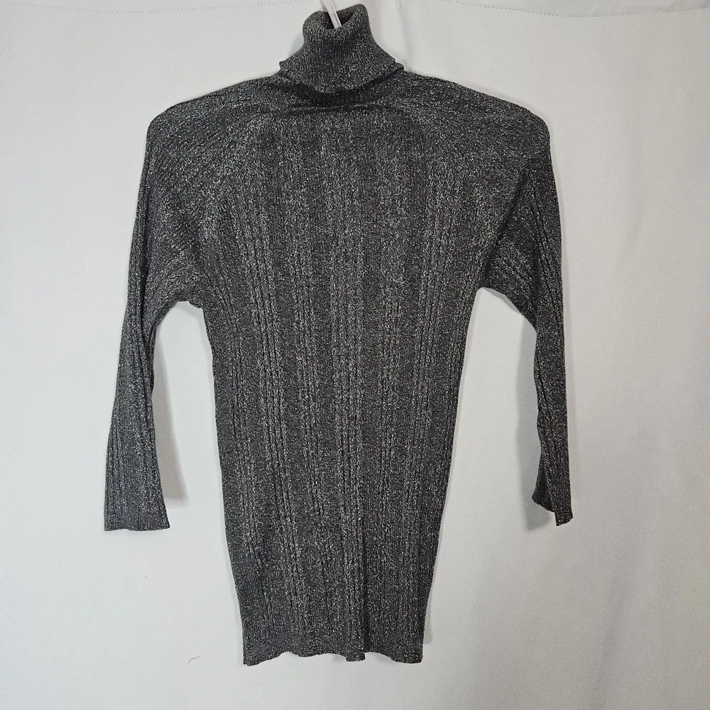 Turtleneck‎ Sweater Women Small Silver Metallic Ribbed Studio Y Sparkle NWT